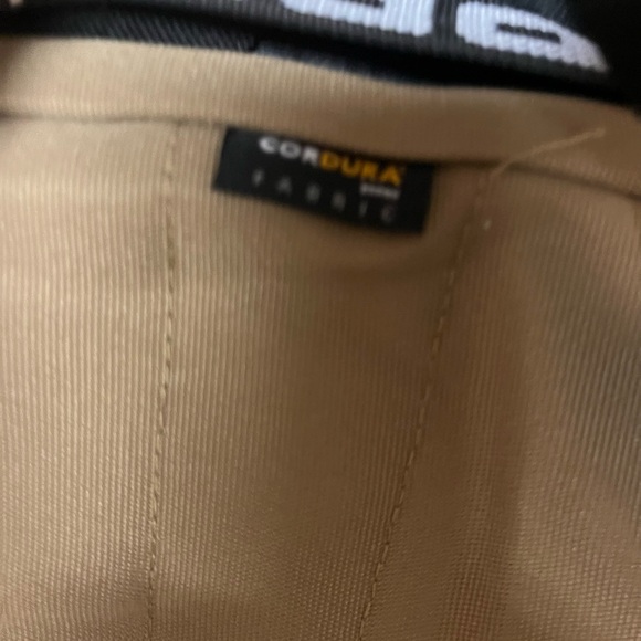 Supreme Tan Waist Bag - Picture 5 of 9